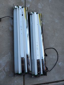 Fluorescent lights/luces fluorescentes