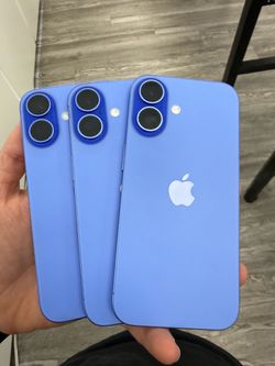 iPhone 16 unlocked
