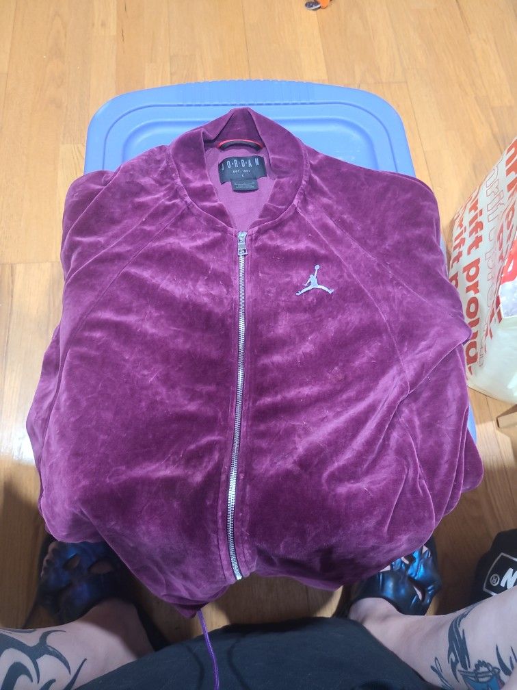Jordan Men's Velour Jacket Bordeaux Size L.. Ah2357 609