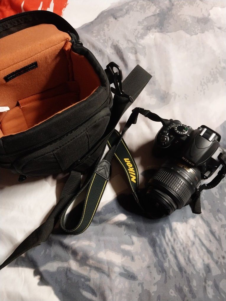 Nixon D3100 Digital Camera