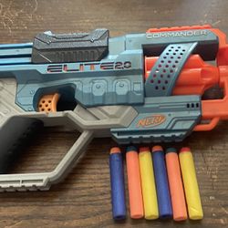 Commander Nerf Gun With The Six Bullets