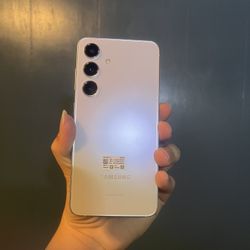 Samsung Galaxy S24 