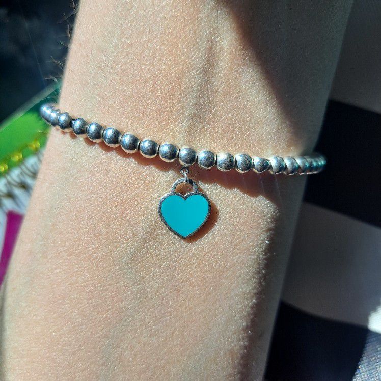 Return To Tiffany 925  blue Heart Sterling Bracelet. 