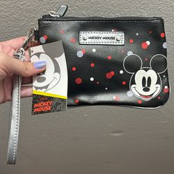 Mickey Mouse Wristlet! So Cute 