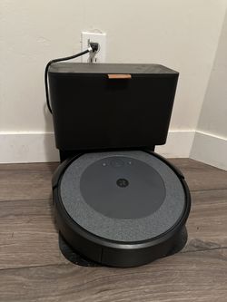 Roomba Combo i5+ Vacuum And Mop Self Emptying