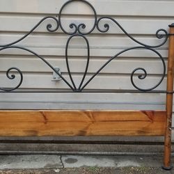 Ethan Allen Queen Bed 