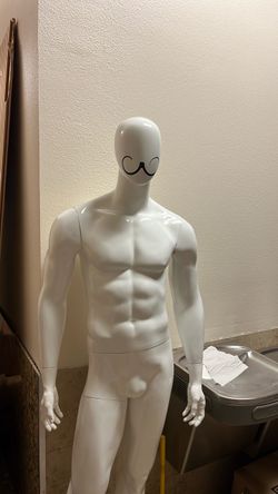 Male mannequins