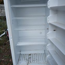 Stand Up Freezer Frigidaire