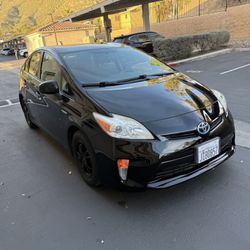 2013 Toyota Prius Trhee 