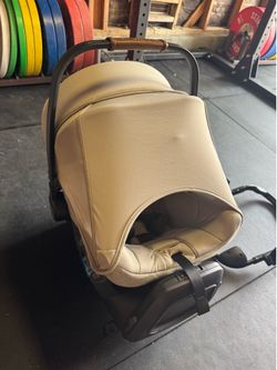 Nuna Pipa lite rx car seat, base and stroller adapter