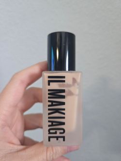 IL Makiage Foundation