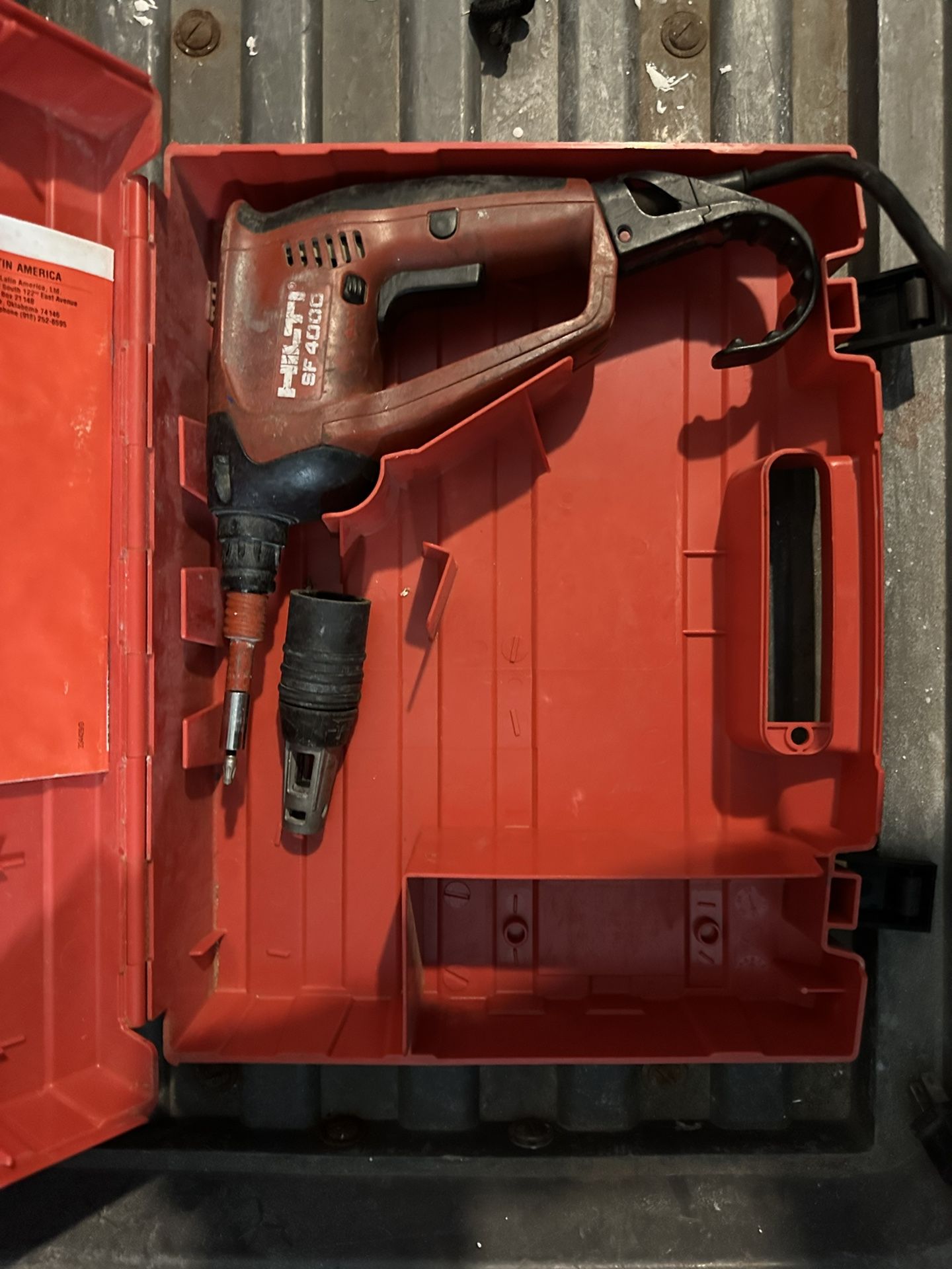 Hilti SF4000 corded drywall screw gun