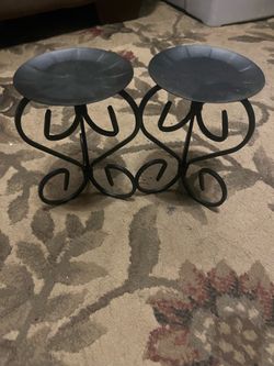 2 piece candle holder set
