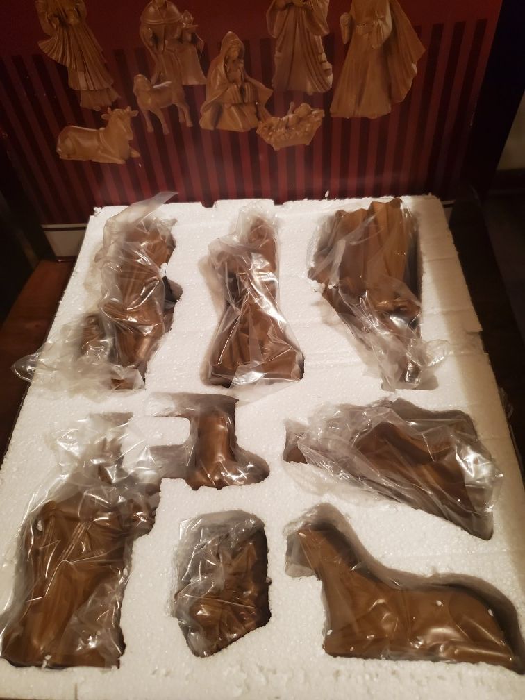 Nativity set