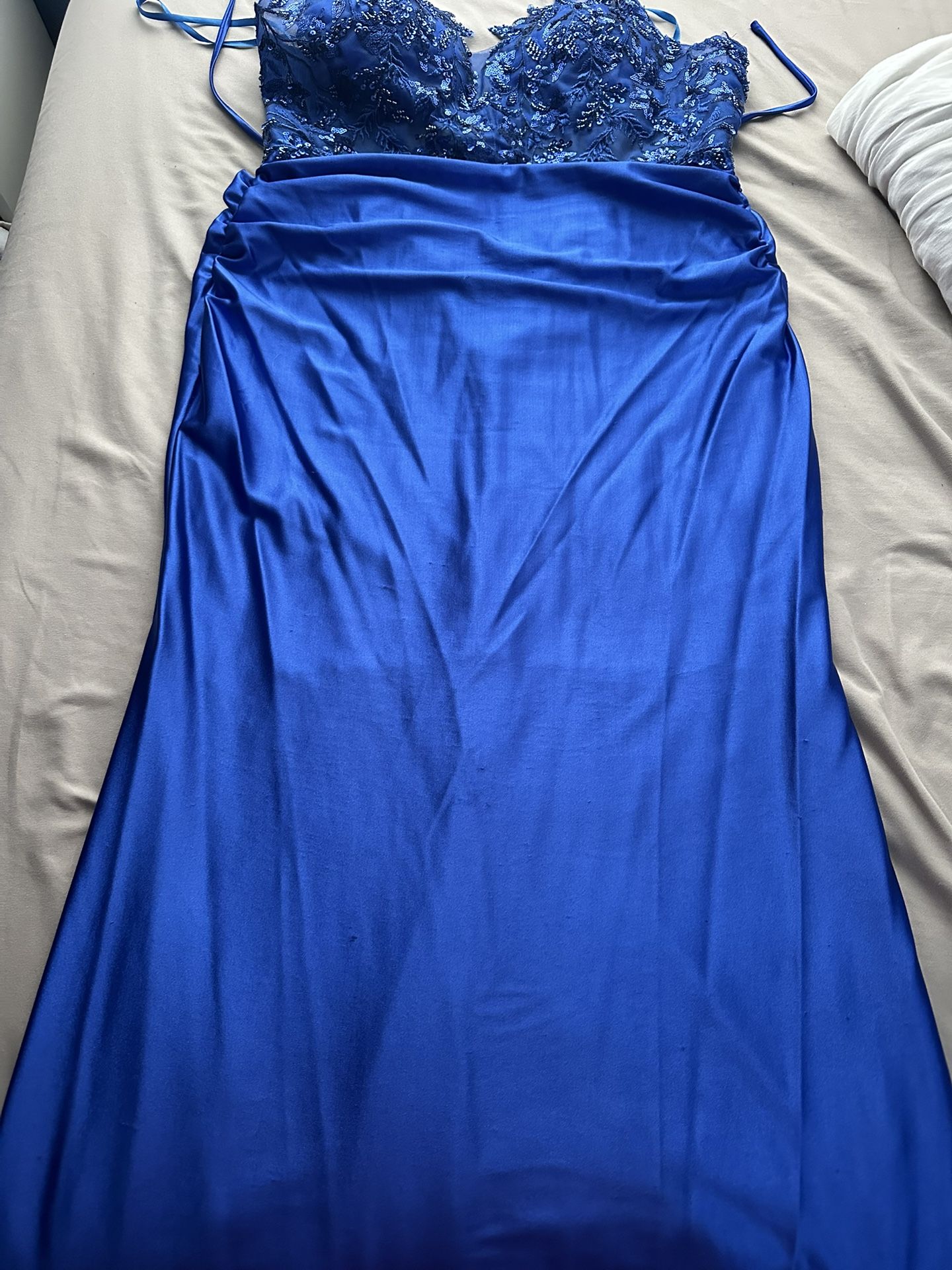 blue prom dress