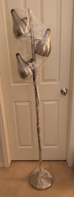 3-Light Metal Floor Lamp w/ Adjustable Brightness – Bronze/Silver