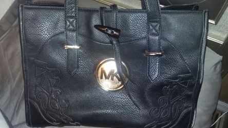MK hang bag