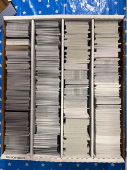 Thousands of MLB / NFL / NBA cards