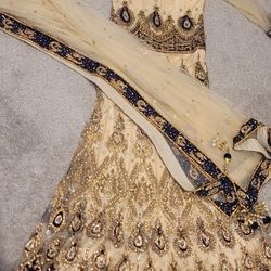 Pakistani Wedding Dress Or Events . 