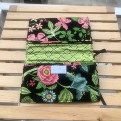 Vera Bradley Trifold cluth wallet