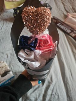 Ribbon flowers