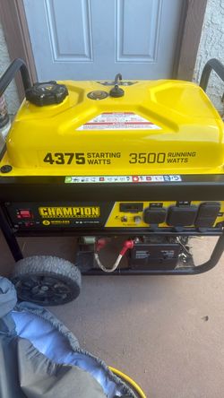 Champion 3500W Portable Generator with Wireless Remote Start