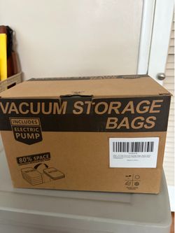 Vacuum sealing pump and bags