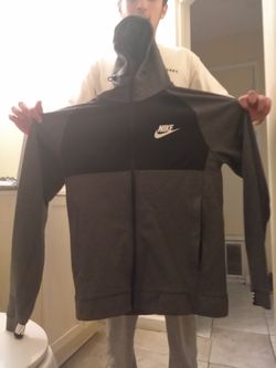NWT Nike Hoody. $50 Size Small