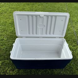very nice coleman  i chest cooler 16x18 x36.  