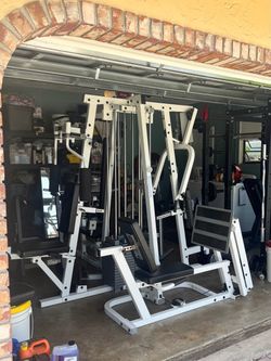 Hoist Fitness 4600 Four Stack Multi Station Gym