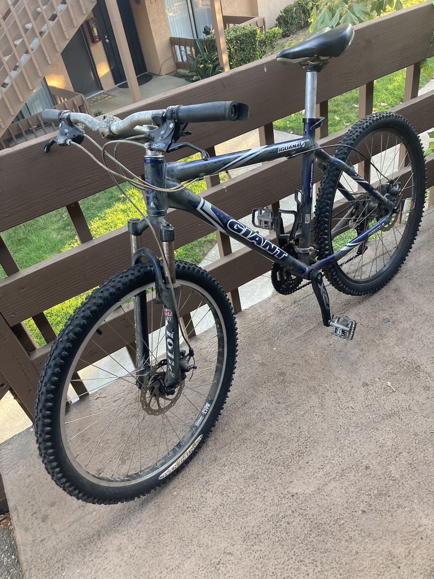 Giant Mountain Bike