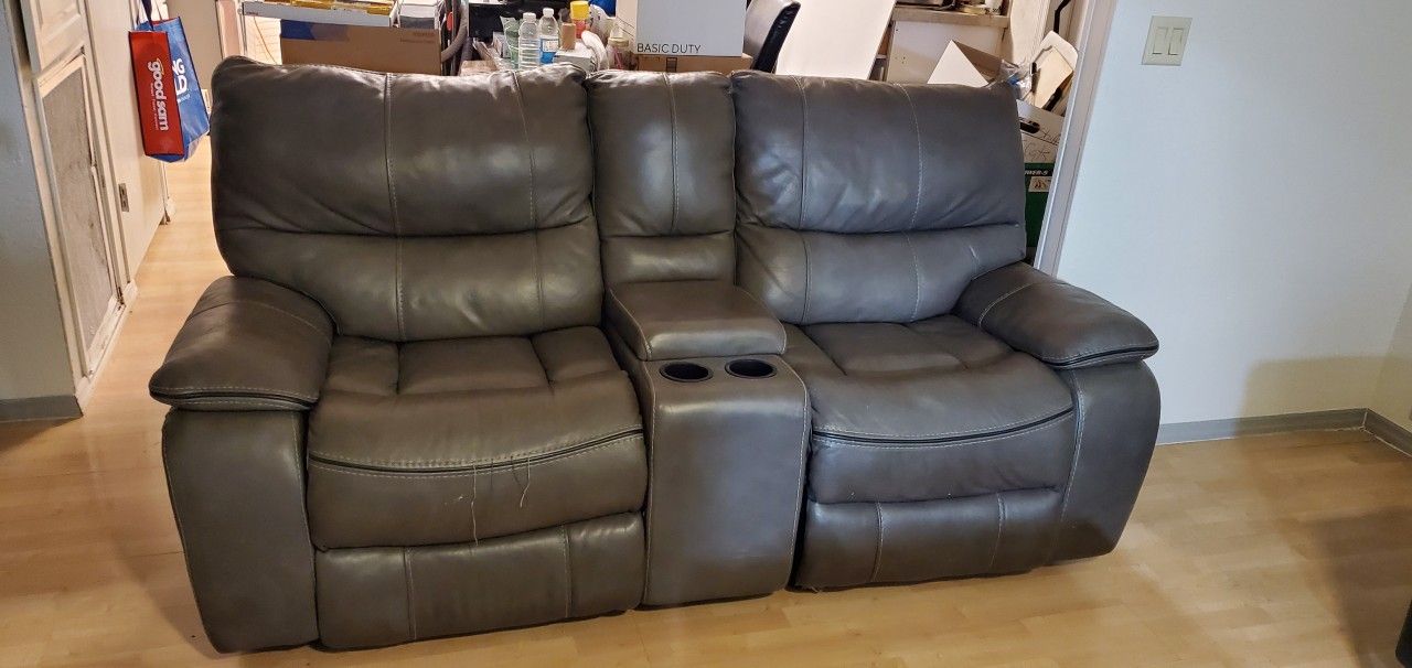 Rooms To Go Love Seat Maual