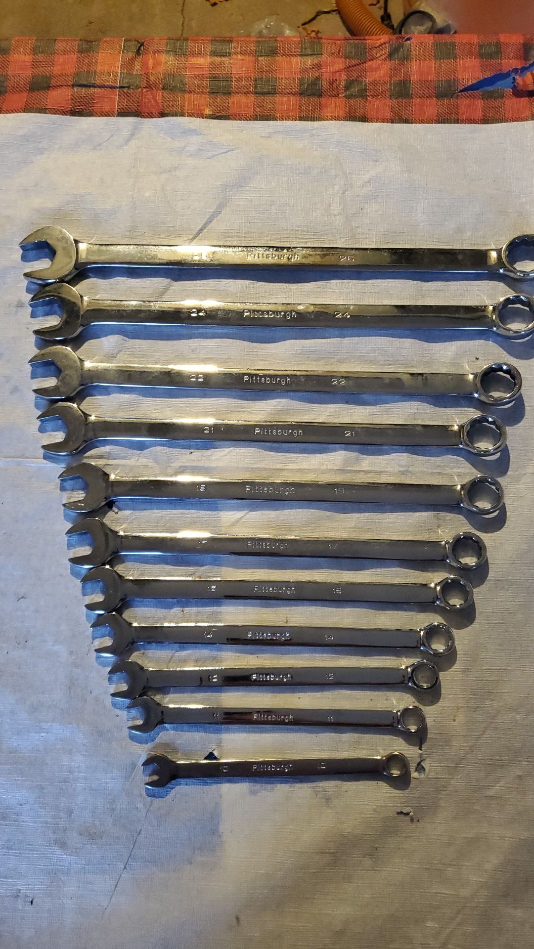 Long handle wrench set