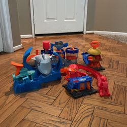 Hot Wheels Tracks