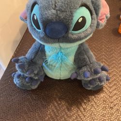 Disney Parks Lilo Stitch Alien Plush 12”