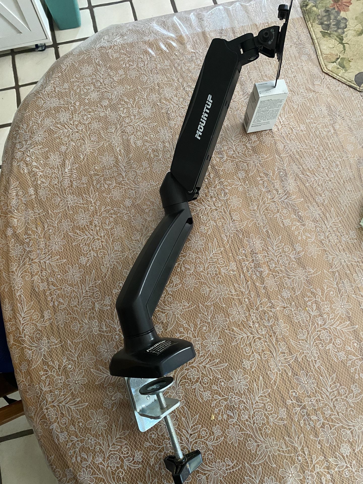 Monitor Arm 