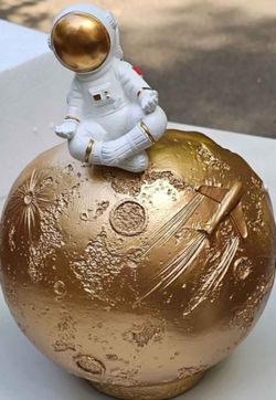 ASTRONAUT BOWL