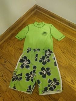 Boys bathing suit size 7