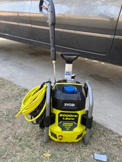 2000 PSI 1.2 GPM Cold Water Electric Pressure Washer
