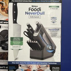 Ninja NEVER DULL 12-piece knife set