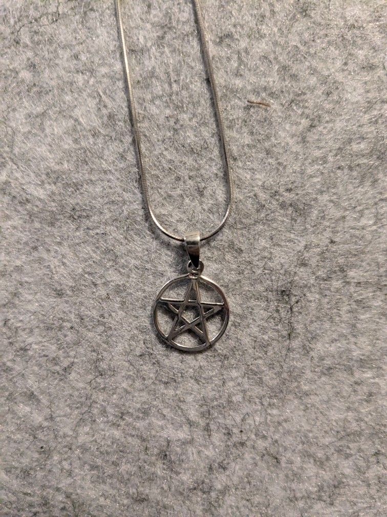 Sterling Silver Pentagram On A Sterling Silver Snake Chain