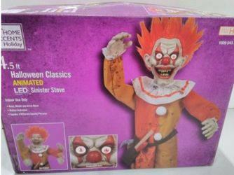Halloween 4.5 ft. Animated Sinister Steve