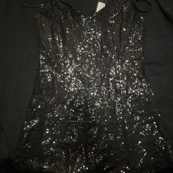 Fashion nova BRAND NEW sequin dress 