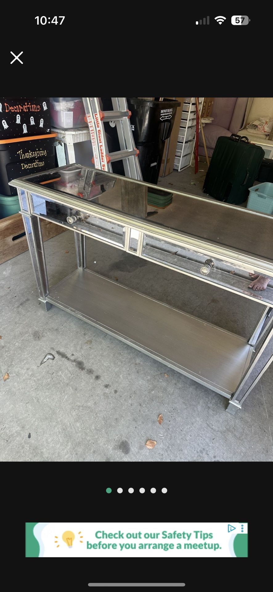 Mirrored Entry Table