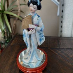 Statue