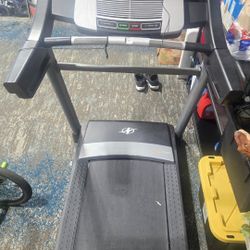 Treadmill 