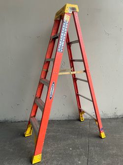 75 - Werner 6” Lightweight Heavy Duty Ladder
