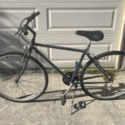 Men’s Hybrid Bike - Specialized Crossroads