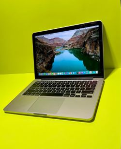 Apple MacBook Pro 13” Retina Display i5, 8GB RAM 256GB SSD $180