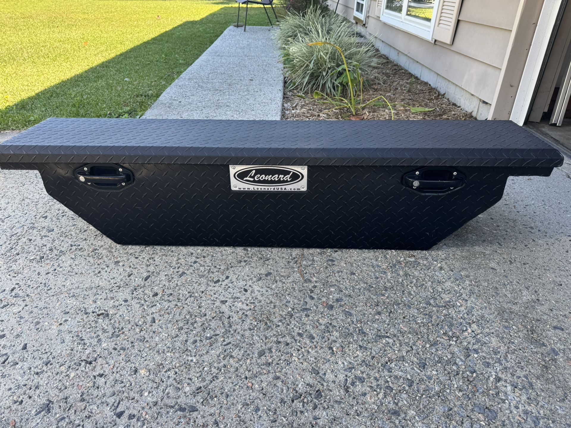 Leonard / Better Built Truck Bed Tool Box